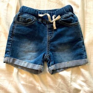 Little Bipsy 3-4T roll cuff jean short
